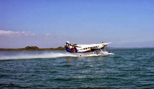 5a1bd84f6b7f0_seaplane.thumb.jpg.047aa5e35026931d7bbd4143a9d6071b.jpg