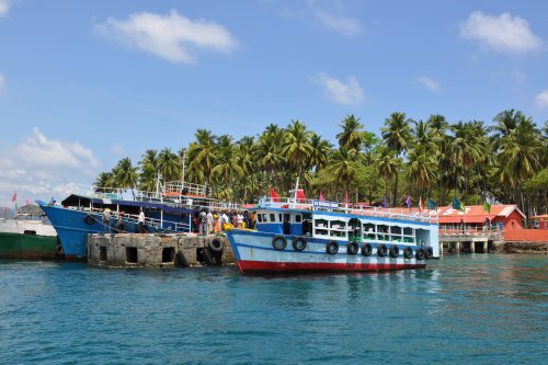 Indian-Ministry-of-Shipping-Procures-Cargo-Handling-Equipments-for-Andaman-Nicobar-Island-Ports.thumb.jpg.56e7d04d571463fcc7bdb7ee4d7eff7c.jpg