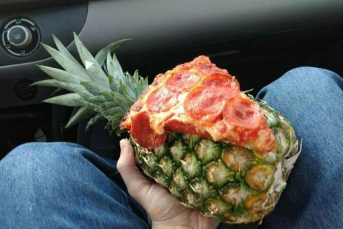 pineapple-pizza-42622-1.thumb.jpg.1f7a30c07f8c69ddf9c1b10ee40a6cb4.jpg