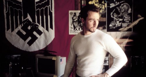 5a7e7a2827b15_americanhistoryx.thumb.jpg.d1d578e3723d331bee952c4d179fcbe1.jpg