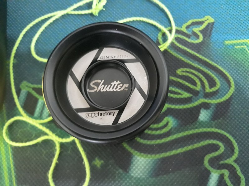 Yoyofactory-Shutter.jpg