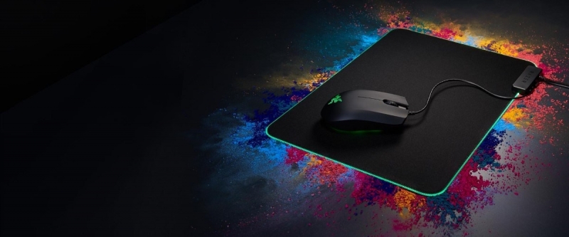 razer-goliathus-chroma-desktop.jpg