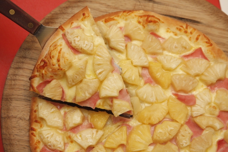 12.15-pizza-frutas[1].jpg