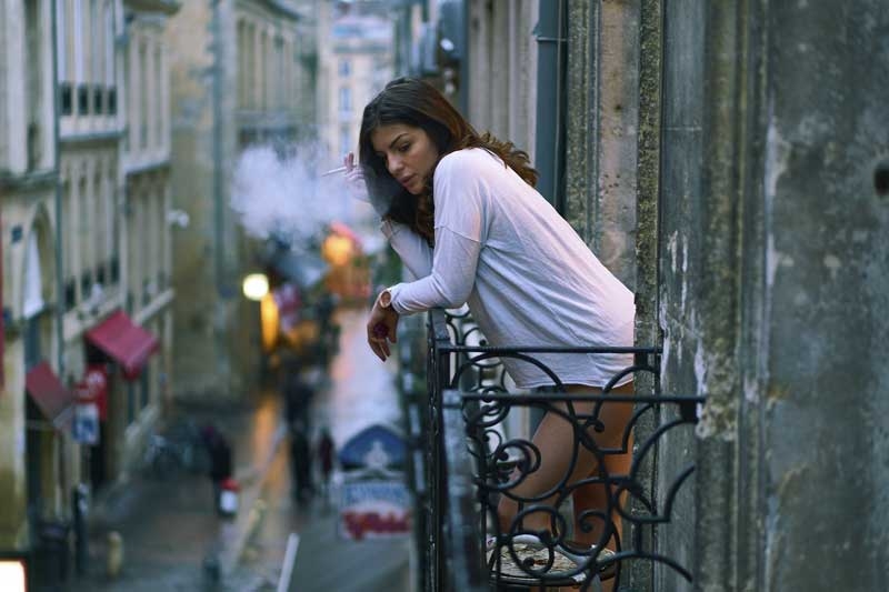 smoking-woman-female_visualhunt_OK.jpg.861a0baff52e7c2c938ed620ae3070ea.jpg