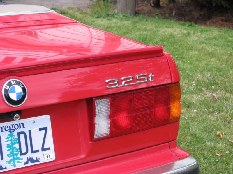 1990-BMW-325ic-Turbo-Cab-Logo[1].jpg