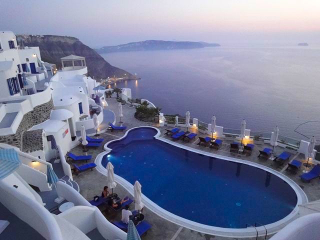 volcanoviewvillas-santorini2.jpg.488af44995abecc873c9b0ef346e5a9a.jpg