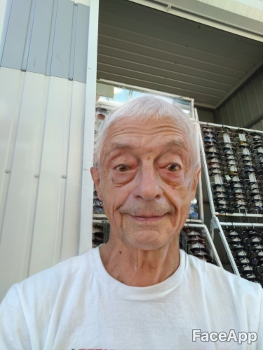 FaceApp_1563348058041.thumb.jpg.205f8ec002c0dd85494fe35fb7b959b0.jpg