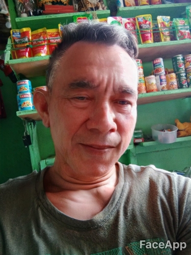 FaceApp_1563619711785.jpg
