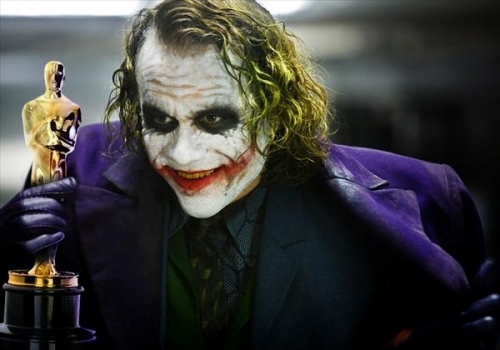 Heath_Ledger_joker_oscar.jpg