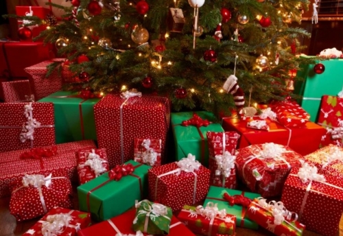 christmas.thumb.JPG.479c9b0424b3fa0318d1551bf7423289.JPG