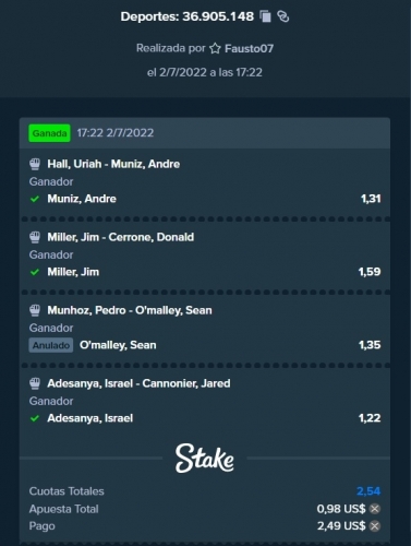 combi ufc.jpg