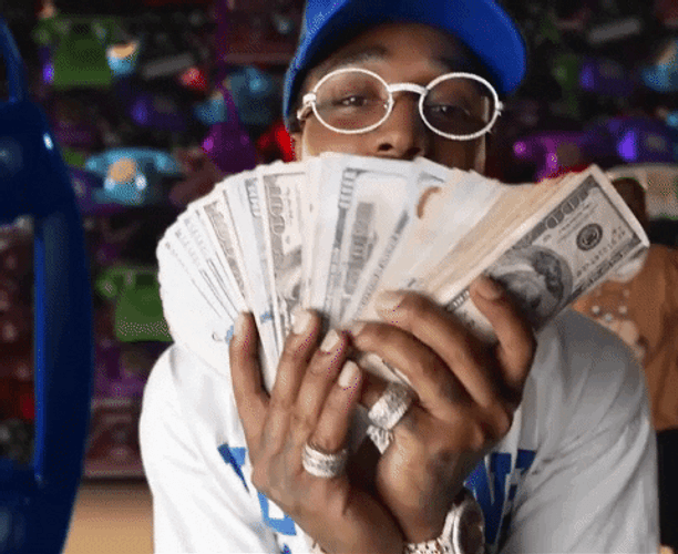 rapper-with-money-vbdd1ih66h4jpmml.gif
