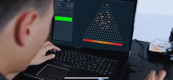 75865844-066D-4872-A40E-B0CB3EA98854.thumb.gif.5cce528bff57134048fe57c0071e55c1.gif