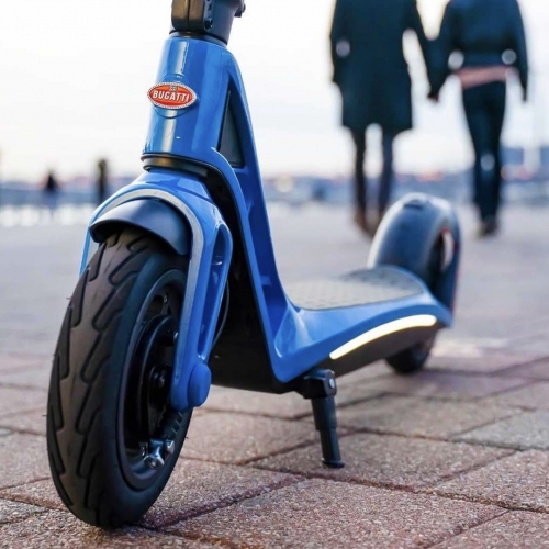 bugatti-electric-scooter.jpg