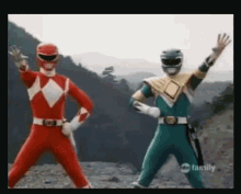 power-rangers.gif.699841b8a23d29981f48e920fc33d517.gif