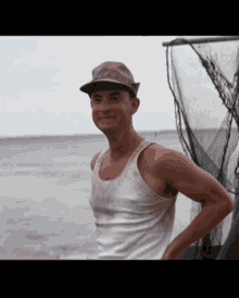 forest-gump.gif.cb542e9adcf315bbeb1bb518da609d8b.gif