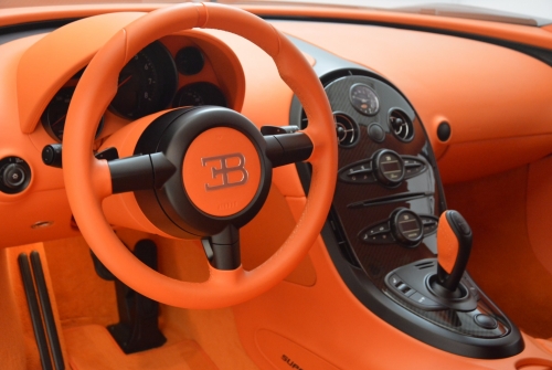 65218121_orangebugatti.thumb.jpg.9c0d64c25f72ff5c87783ce9869ac007.jpg