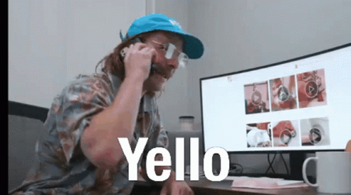 HelloYelloGIF.gif.30645c14d2b285617a4009ccd98d881f.gif