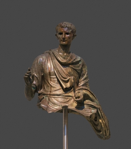 bronze.thumb.jpg.074df63422d5c86485884c787f0834e9.jpg