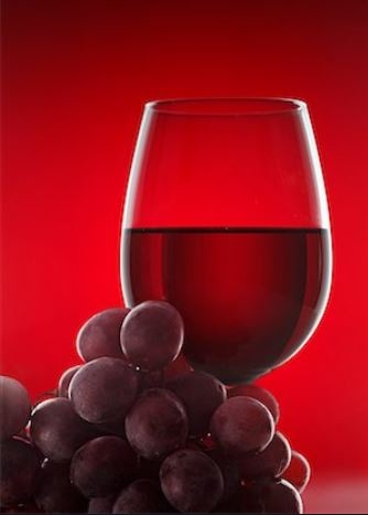 Red-wine-1-1.jpg.18b72118ac68357fbdf6cbe8015e9805.jpg