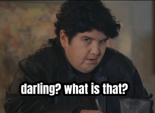 darling-what-is-that-93622-1.thumb.jpg.5065a88228a7e605dfbe08e78dacabec.jpg
