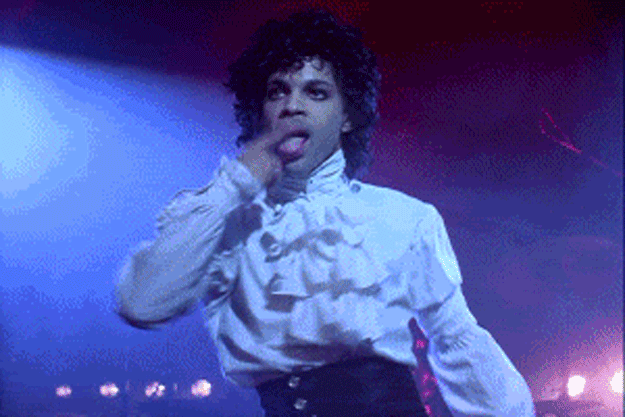 prince.thumb.gif.9af5754cf3ec4d7b6652be53b16f66b1.gif