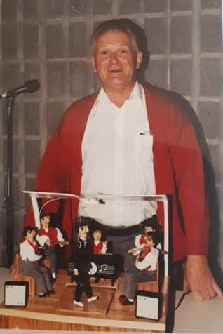 pepere.png.8c39362712ba317e45a006161c2a0372.png