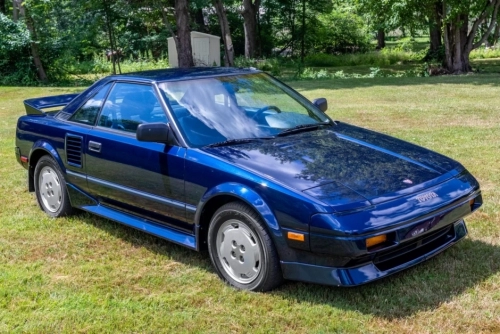 1988_toyota_mr2_1627316048b1c3489a1988_toyota_mr2_16251281446e7dff9f98764dac6d11fc0-19d3-47af-9e00-60351a198132-watjOA.webp
