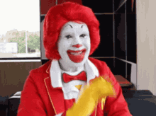 ronald.gif.50275768d9ecae7e596f1bc986e1fcbe.gif