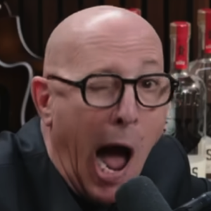 Maynard_Winking.png.3c12a7da45c92e7f23892f2a4f9b3f14.png