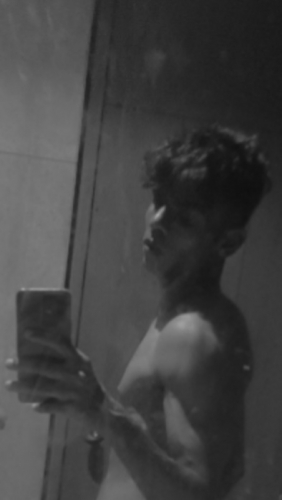 Snapchat-890776859.jpg