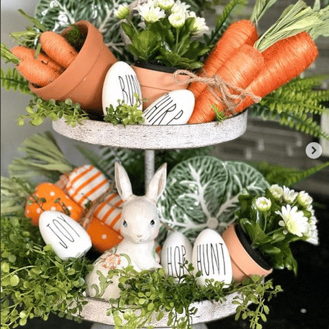 Easter-Decorations-Carrot-Tray-edited.png.e5be326d5ae78d8e368844b4dee7816b.png