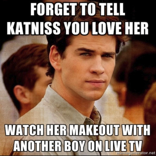 hunger-games-makeout-meme.thumb.jpg.3ceade165068974e21e8b2ba50bffe45.jpg