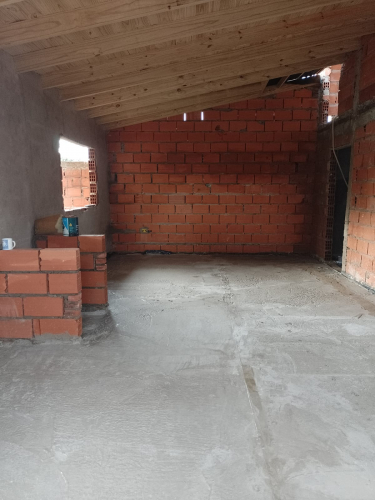 casa12.thumb.jpg.b3b33d667fa42a8fcf8448149ffe1c3d.jpg