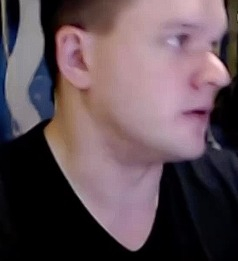 eddiees.jpg.d56ff0ad8e197bb27efd47ef54a64c87.jpg