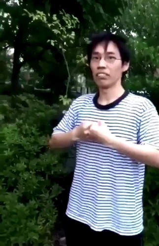 DM5Xr0RU8AUPXHQ.jpg
