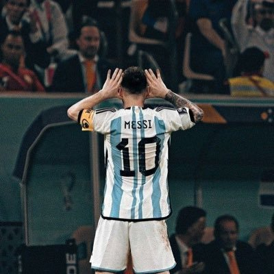 messi.jpg.373db8500cf5d7d301d1202b36d19703.jpg